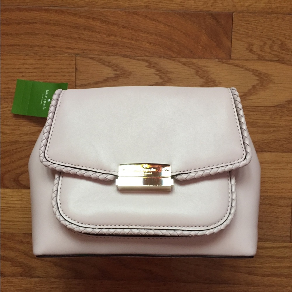 ❤️Kate Spade purse. Pink. Perfect Condition used 1 time. Crossbody